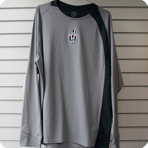 04-05 Juventus Training Top L/S (Authentic / Player Issue)